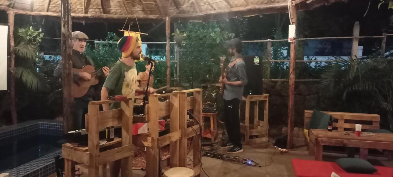 Red Monkeys Hostel Arambol Exterior foto